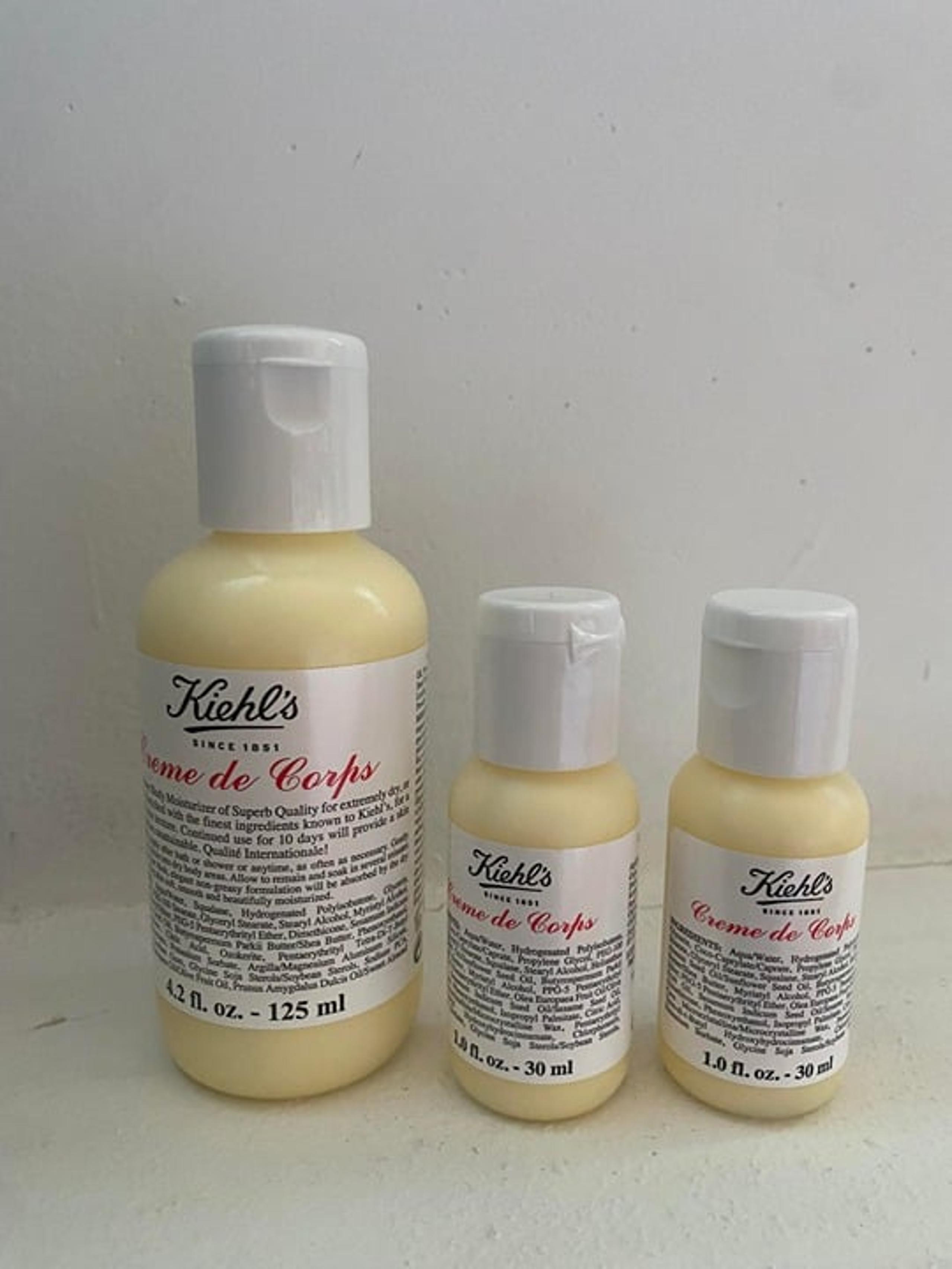 Kiehl's Creme de Corps Body Lotion with Cocoa Butter (total 185ml)