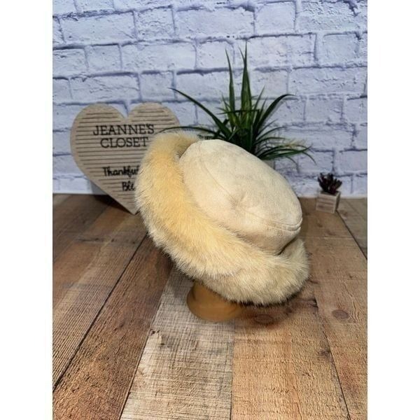 Vintage USA Made 75th Anniversary Betmar New York Faux Fur Tan Winter Style Hat