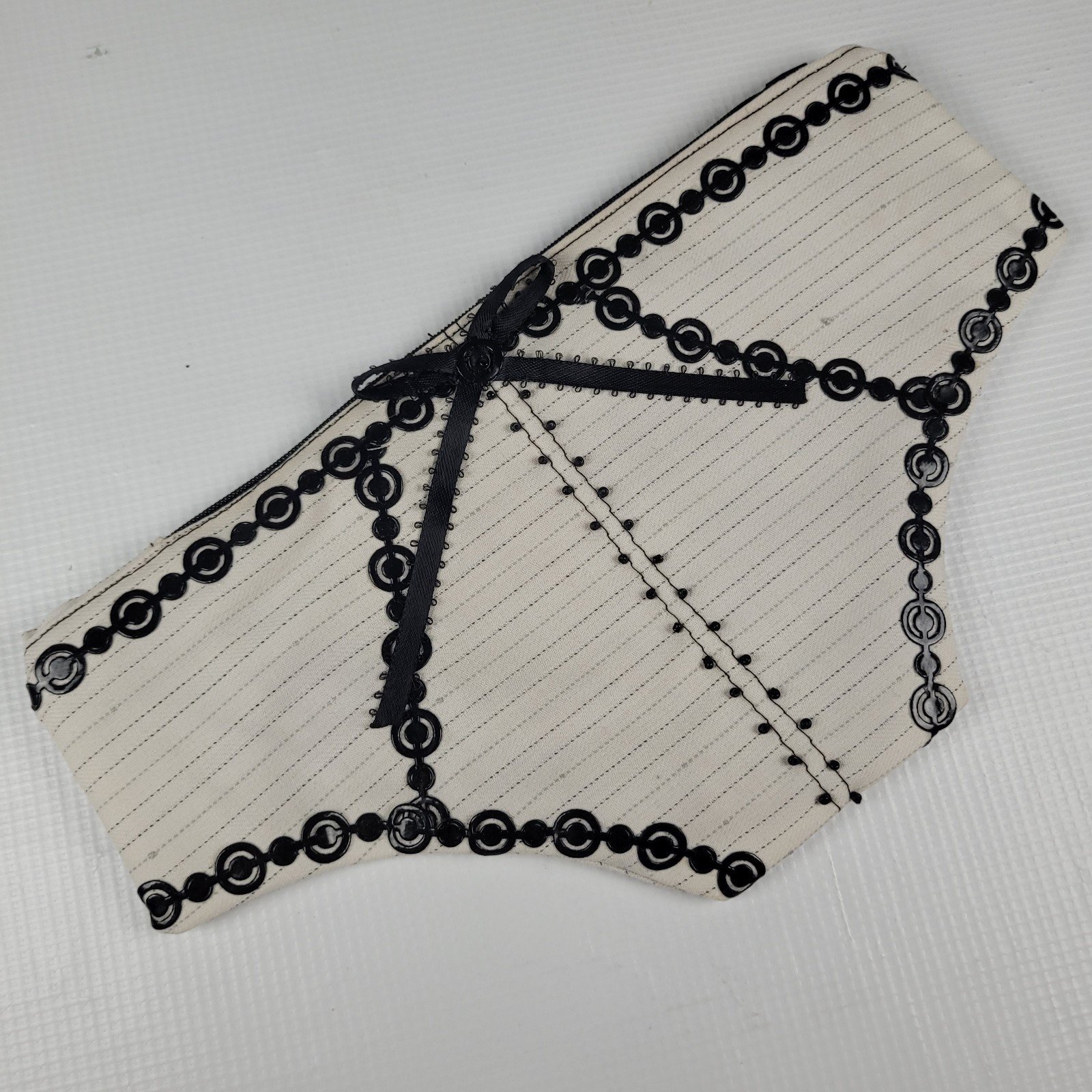 Mimiandme5 Custom Art Crafted Make-up Cosmetic Bag with Zipper Embellished