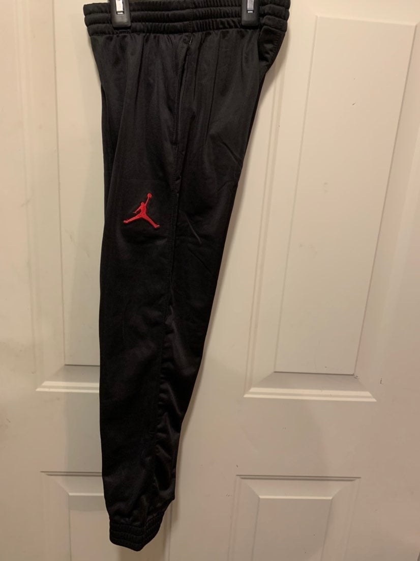 Nike Jordan Jogger Pants BLK Boys S 8/10