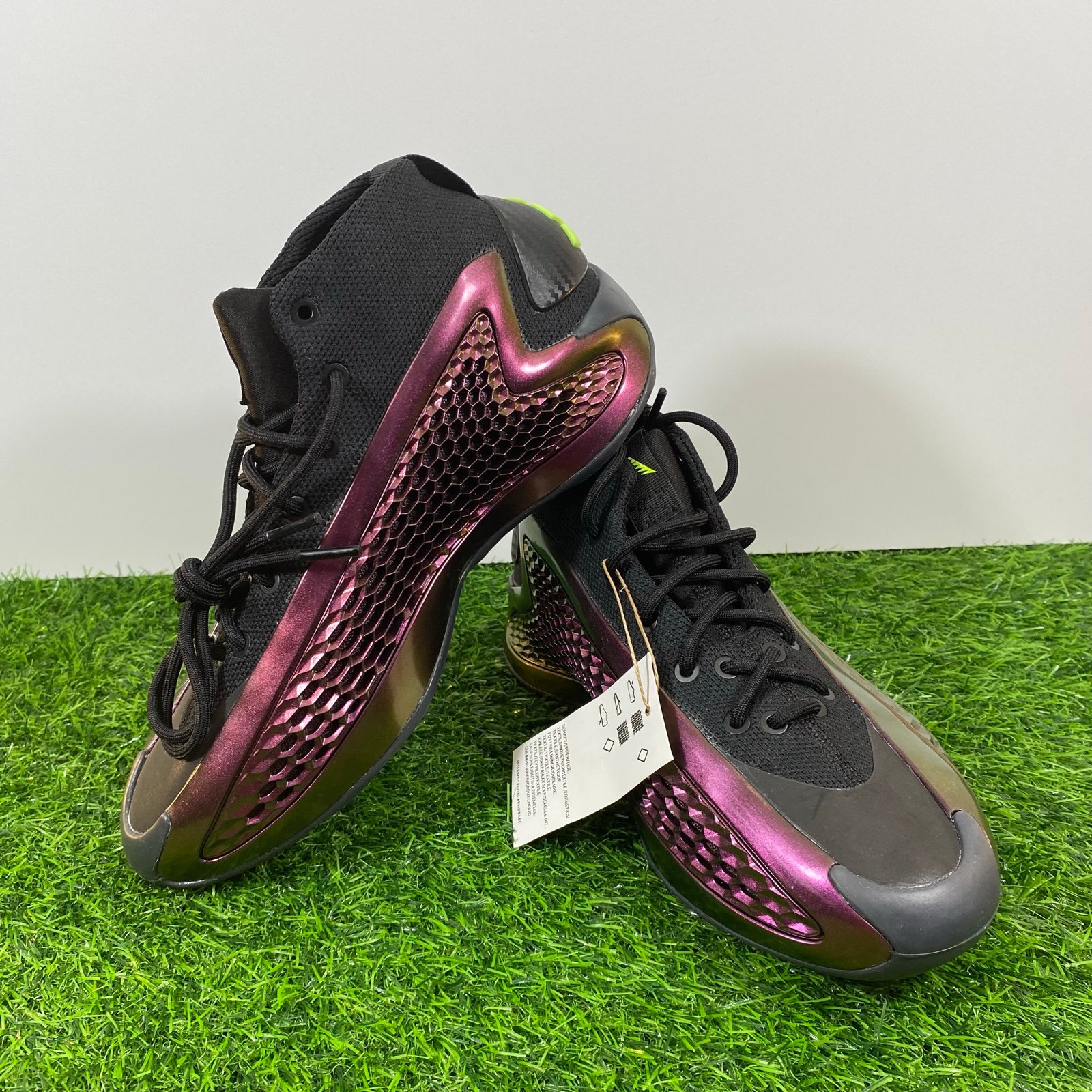 最新☆アディダス バスケAE 1 THE FUTURE BASKETBALL SHOES KIDS adidas A. E. 1 Kids Basketball Shoes Red Black Boys Sprint