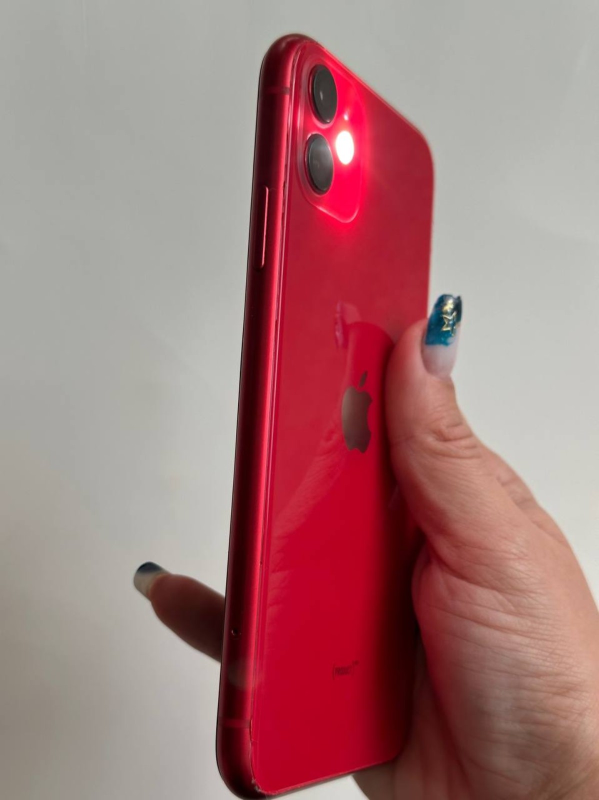 Apple iPhone 11 256 GB in (Product) RED for Unlocked