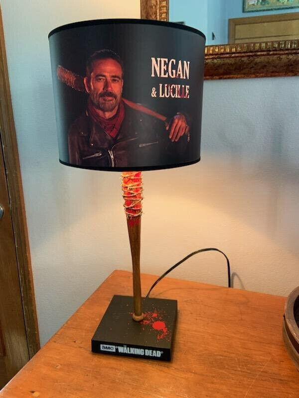 The Walking Dead Negan Lamp Lucille Bat Desk light Rabbit Tankaka 2016 AMC RARE