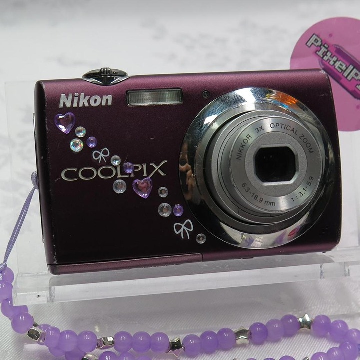 Nikon Coolpix S220