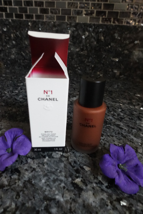 Chanel No 1 red camellia foundation in BR172