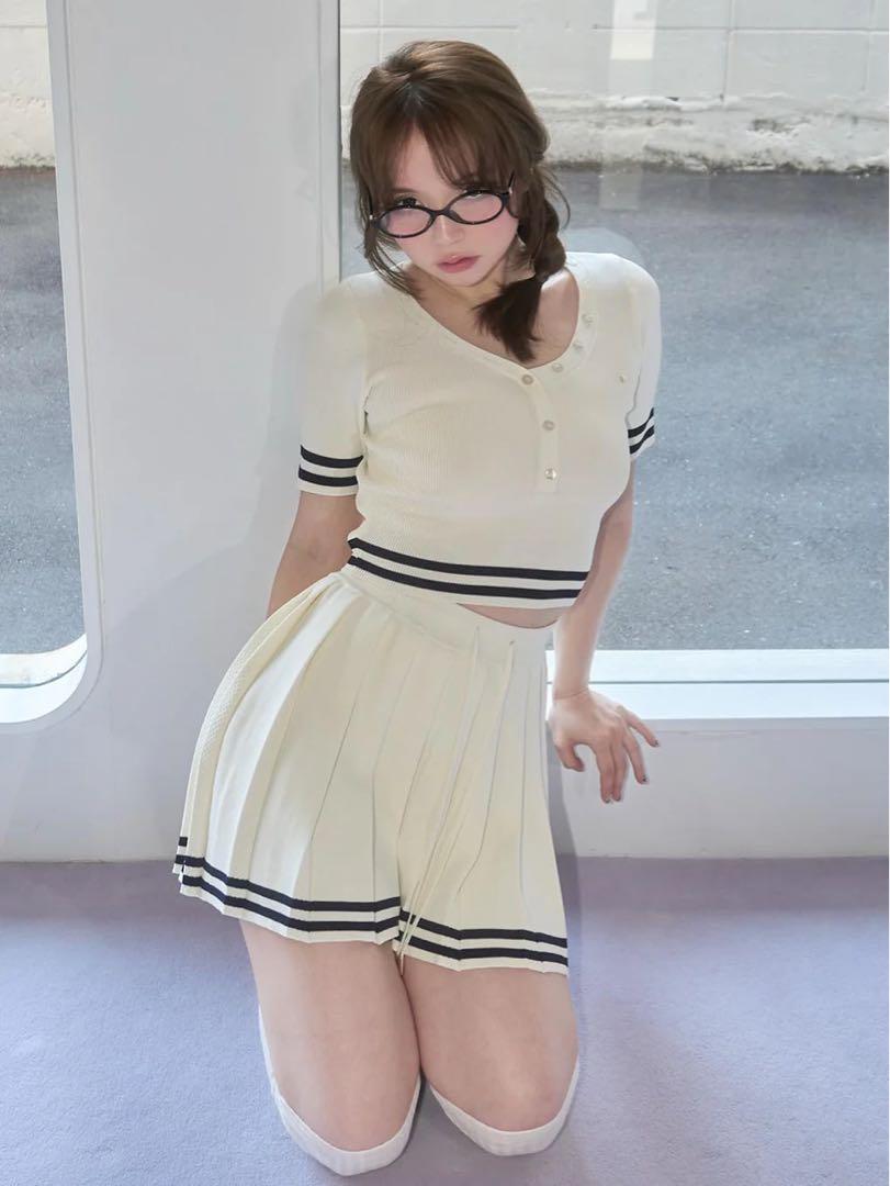 Missy pleats set up