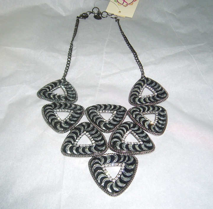 AMRITA SINGH #5152 - EMBELLISHED BLACK & SILVER STATEMENT TRIANGLE NECKLACE-NEW