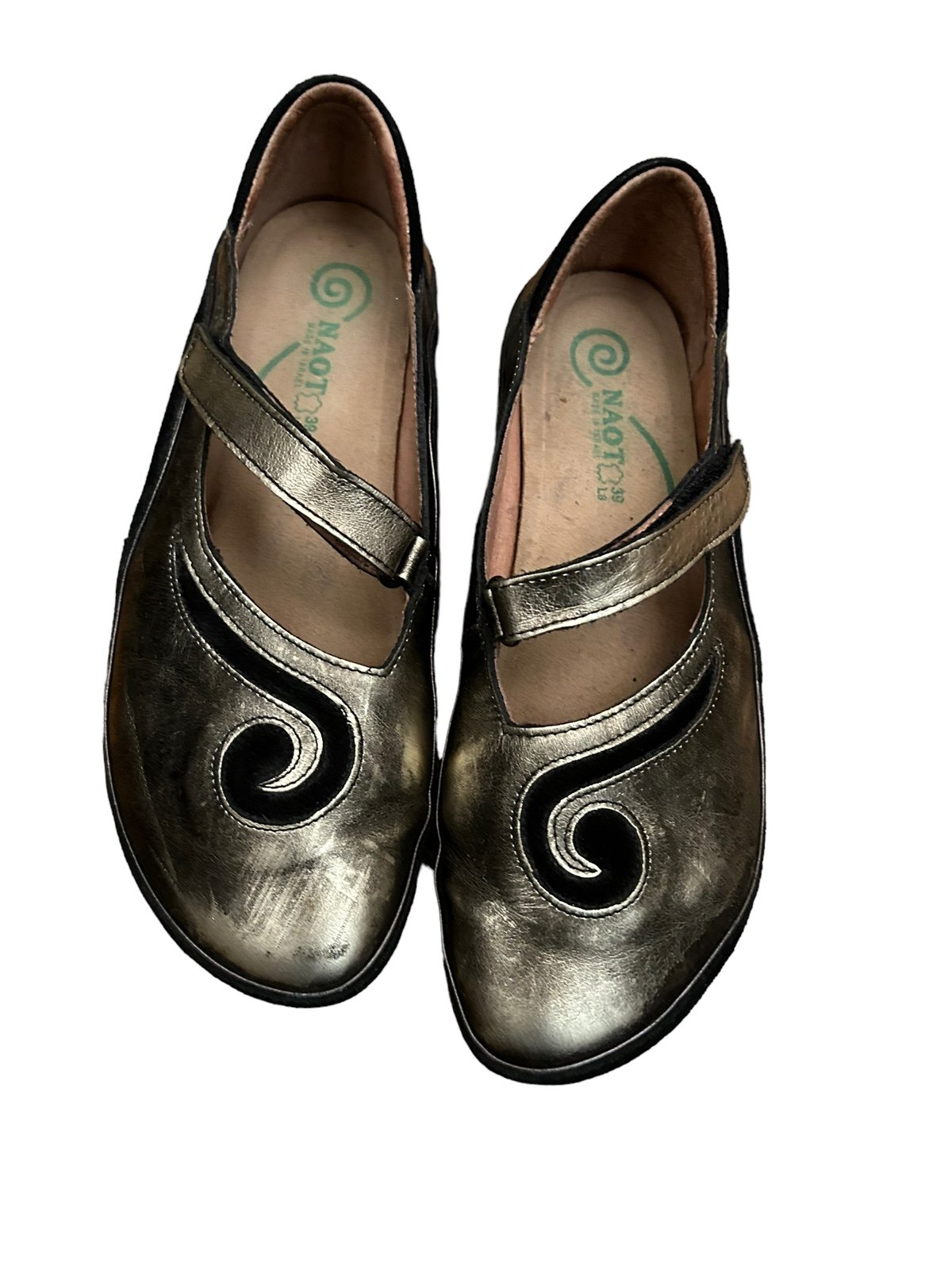 Naot Matai Metal Leather/Suede Black Hook & Loop Strap Size 39 Shoes. Pre-loved.
