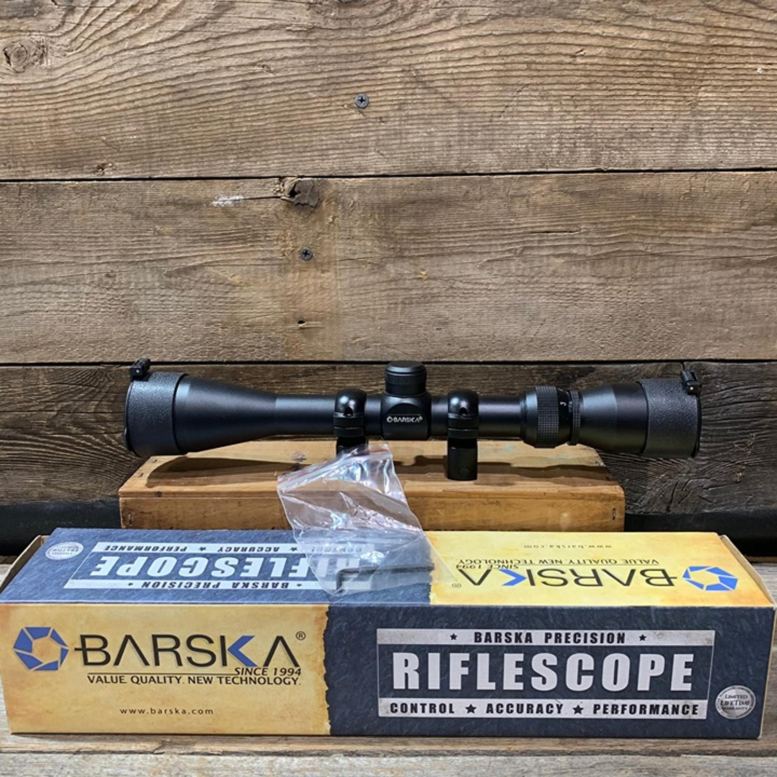 2011 Barska, Rifle Scope, 3-9x40mm with Rings, AC11000, Complete in Box