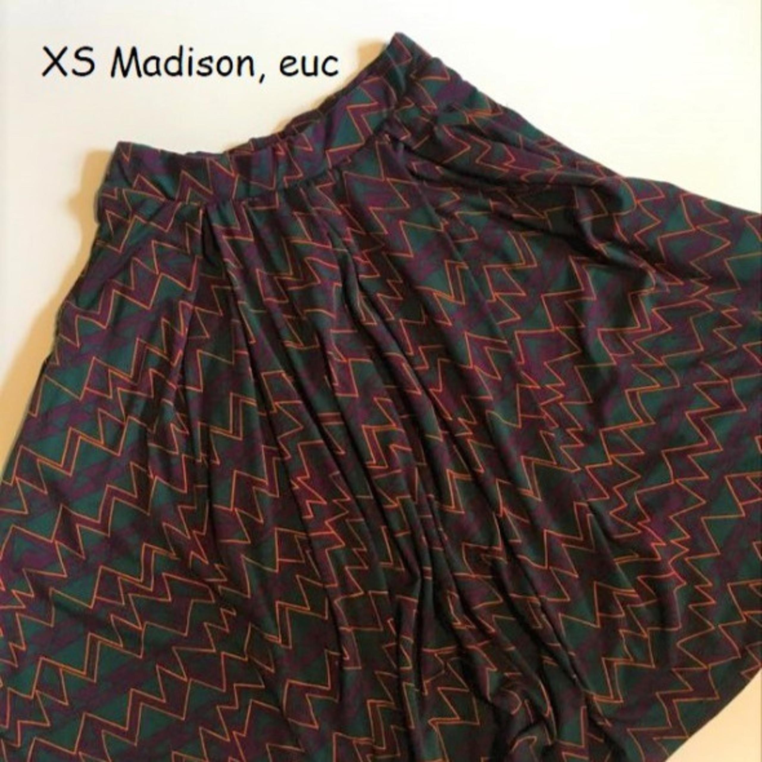 XS Lularoe Madison full skirt.  Purple and green cottony.