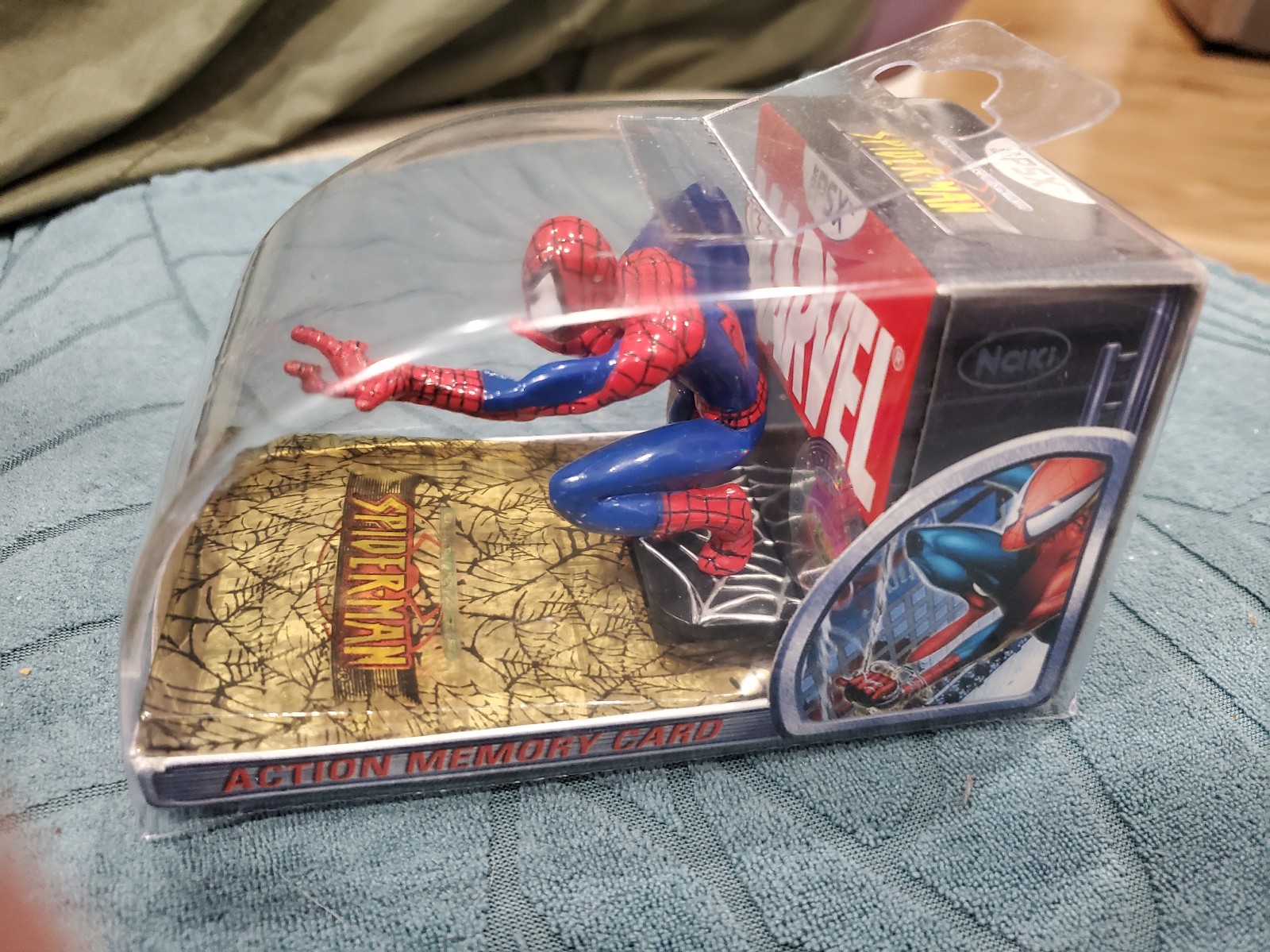 PLAYSTATION LIMITED EDITION MARVEL SPIDERMAN PLAY ACTION MEMORY CARD NEW