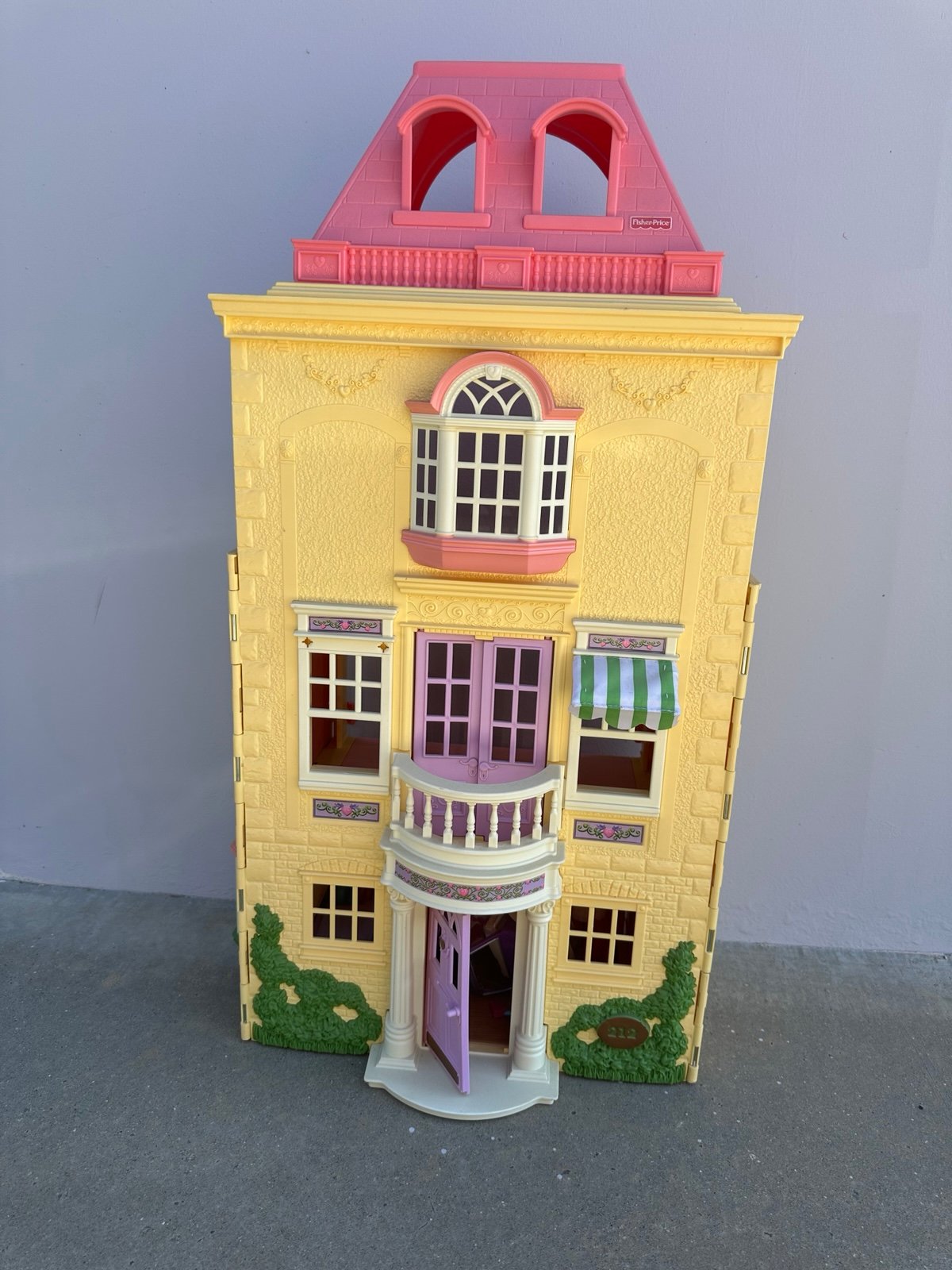 Fisher Price Mattel Vintage Loving Family Grand Doll House W/ Accessories Set