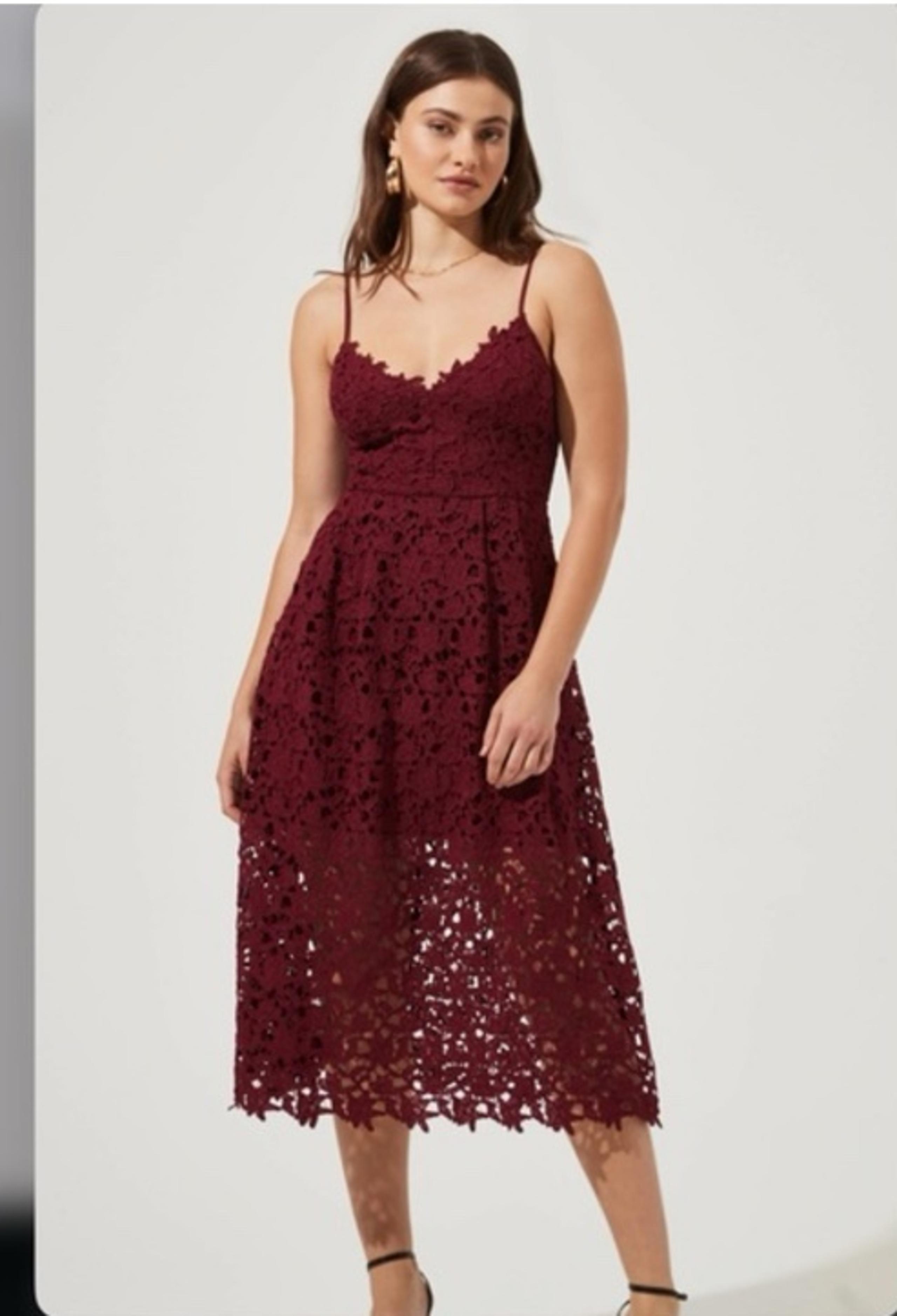 ASTR The Label Lace Midi Dress