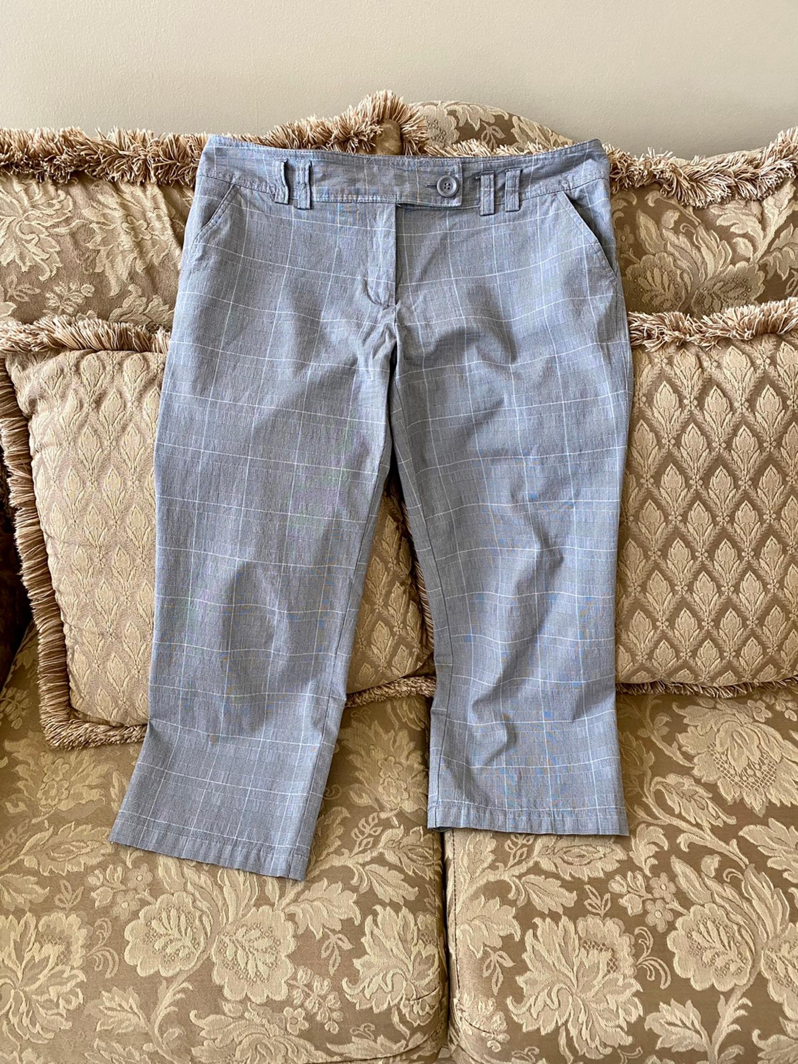 Capris pants plaid check size 11 Xhilara