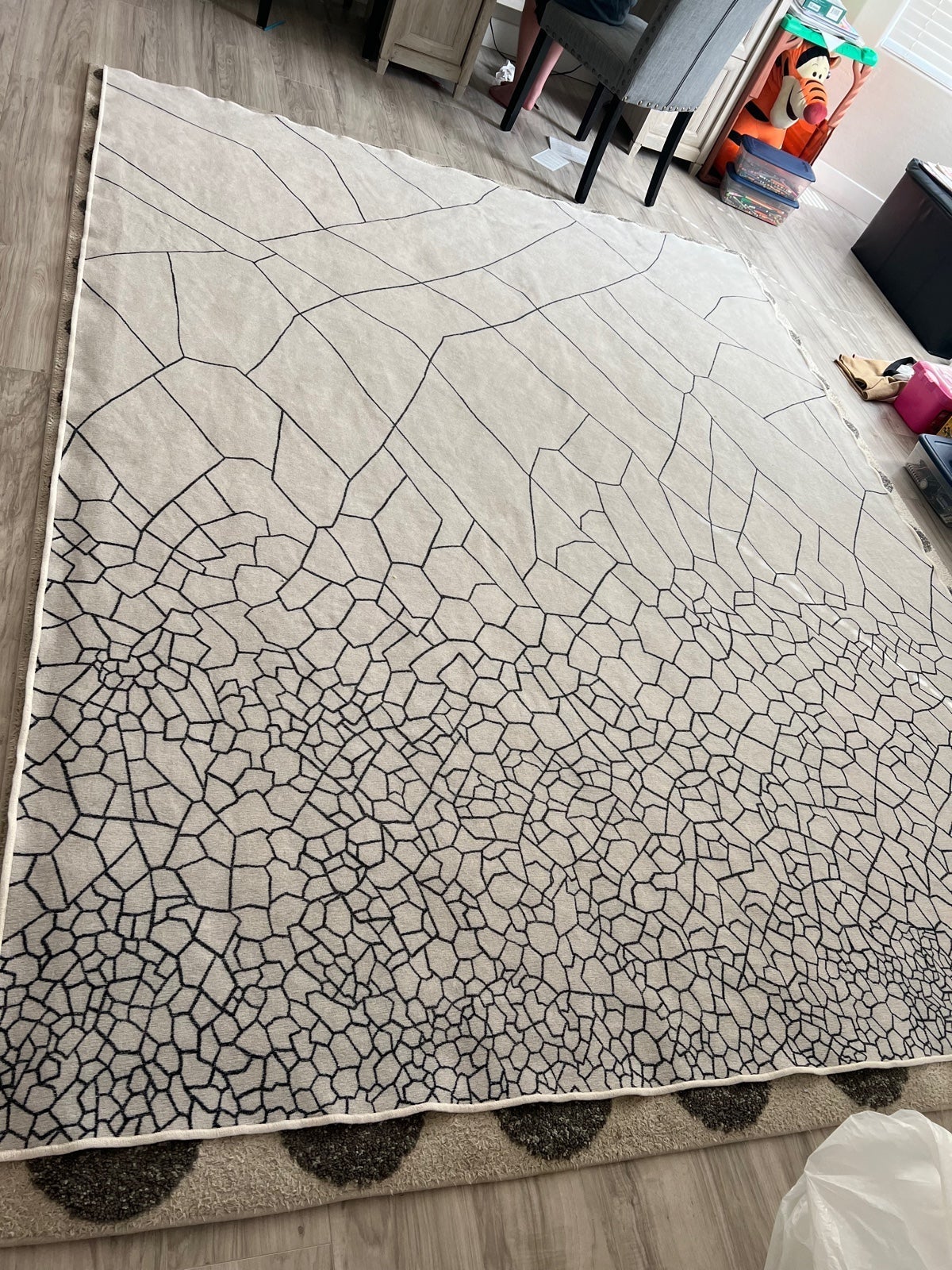 Kella newest off white 8x10 Ruggable rug (cover only)
