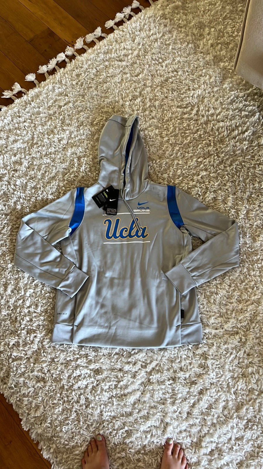 UCLA Official Nike Hoodie Women’s Size Medium