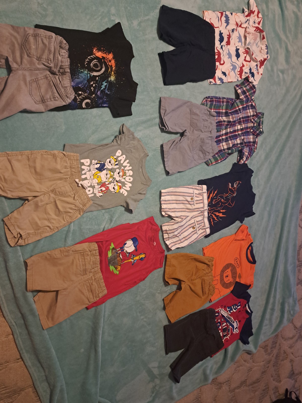 Boys size 4/5 outfits all in great condition 8 outfits MARK AT LOWEST