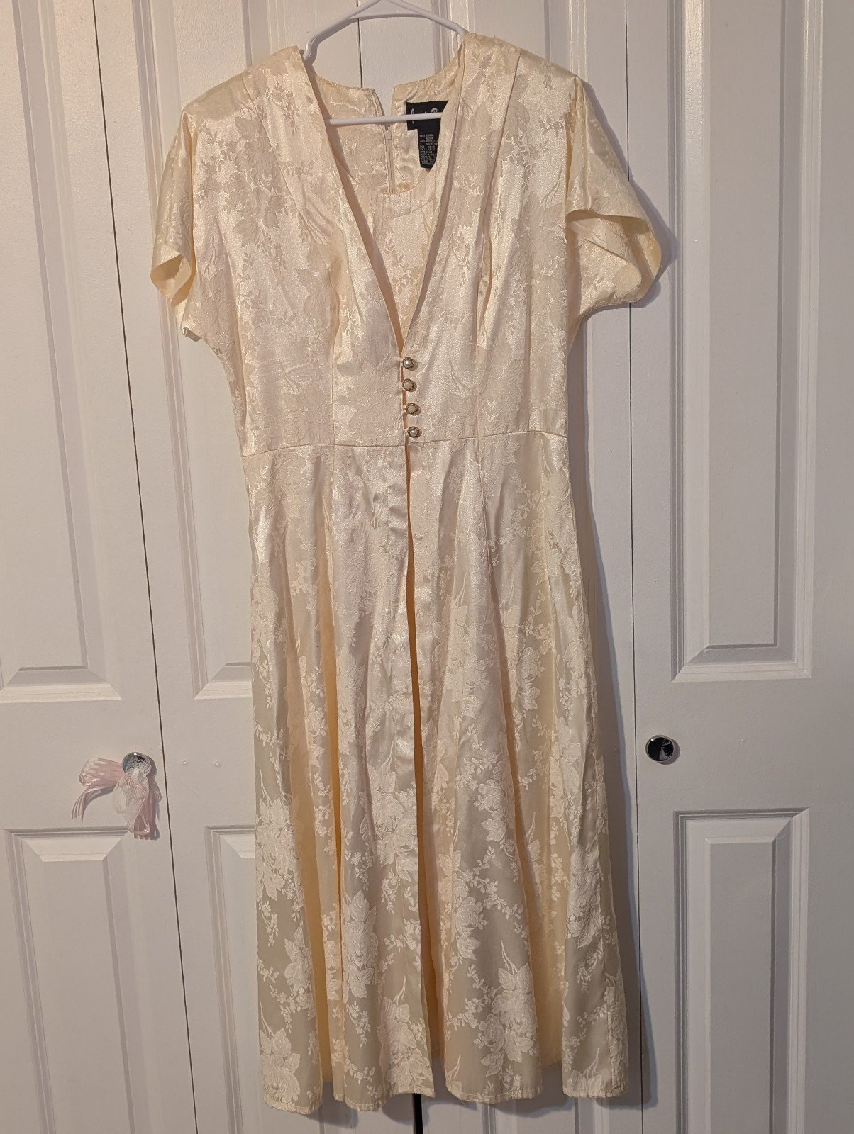 Tie back satin light weight wedding dress