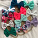 11 pieces of skinny bows