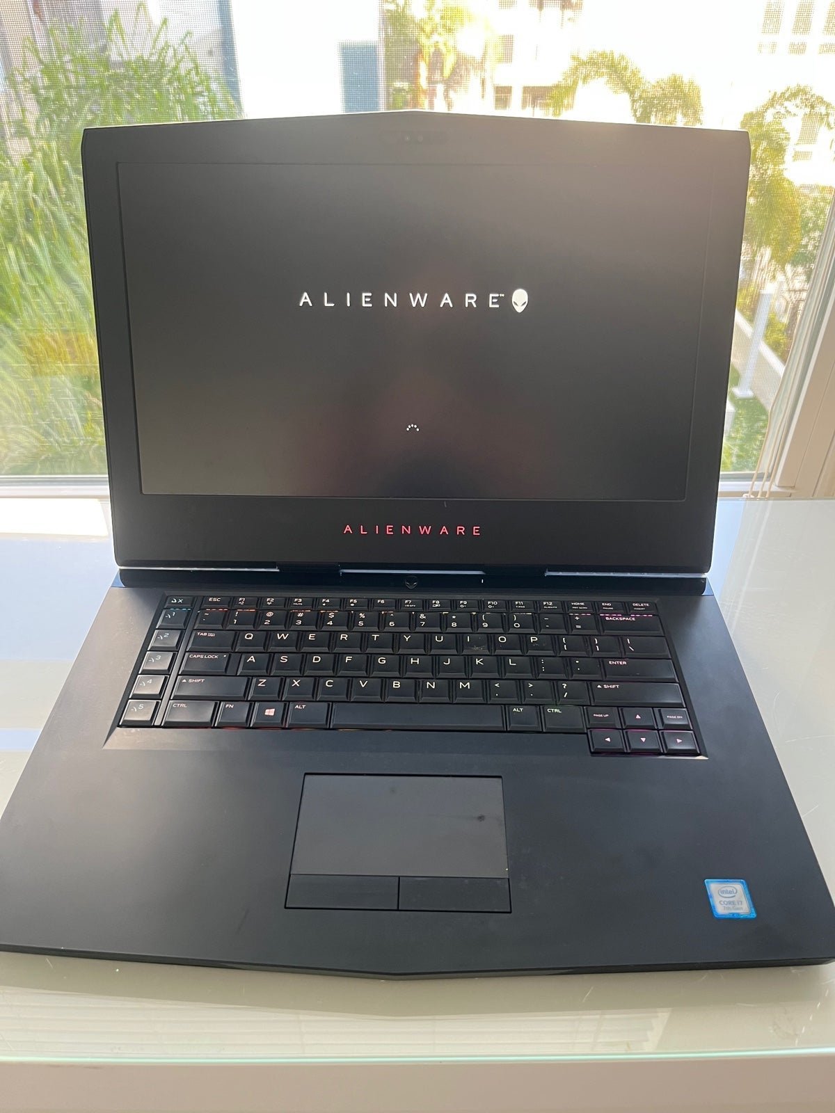 Alienware Laptop AW15R3 - 15.6 Screen