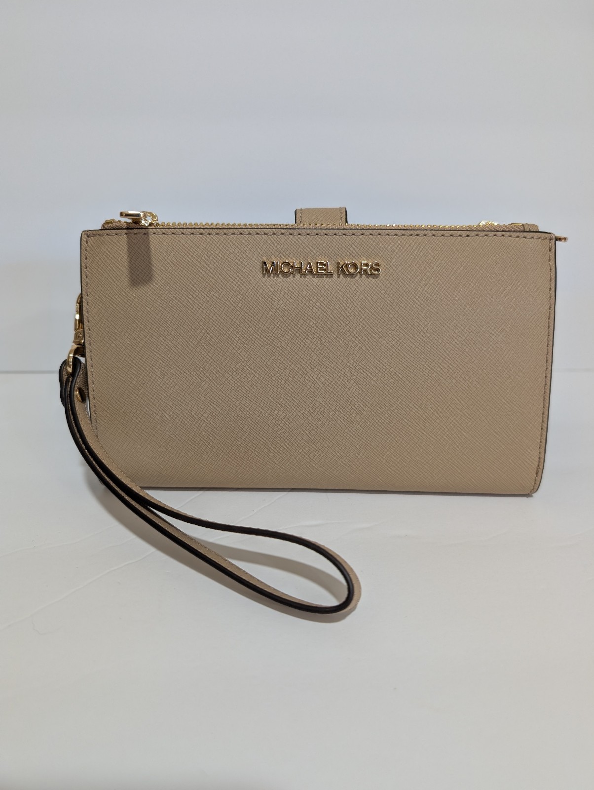 Michael Kors Jet Double Zip Wristlet Wallet Beige
