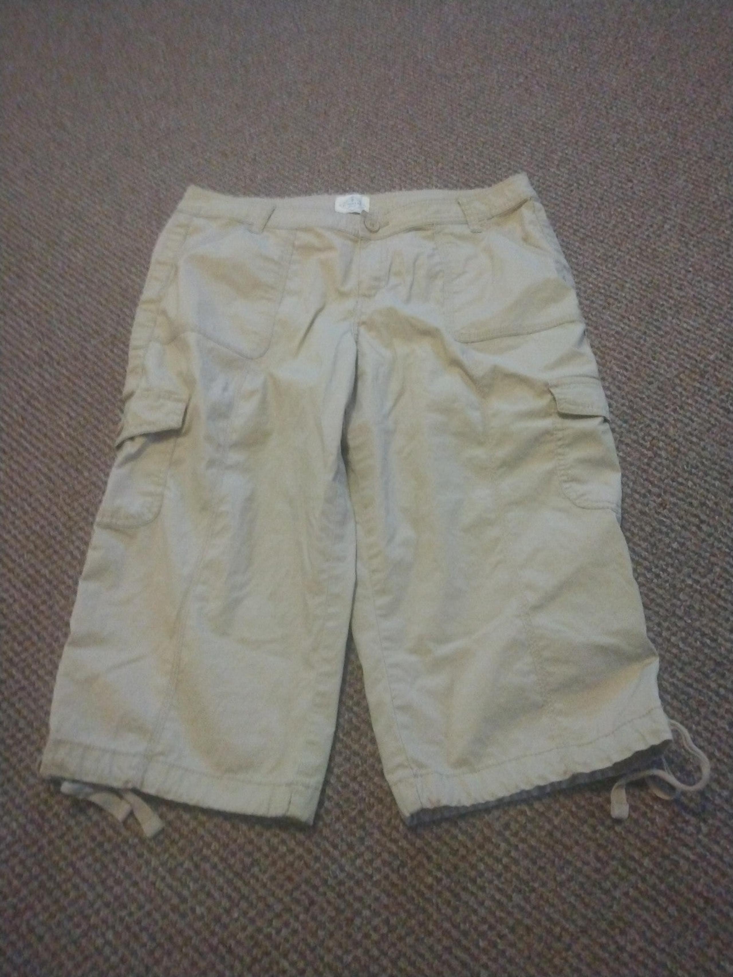 St John's bay cropped pants size 12p