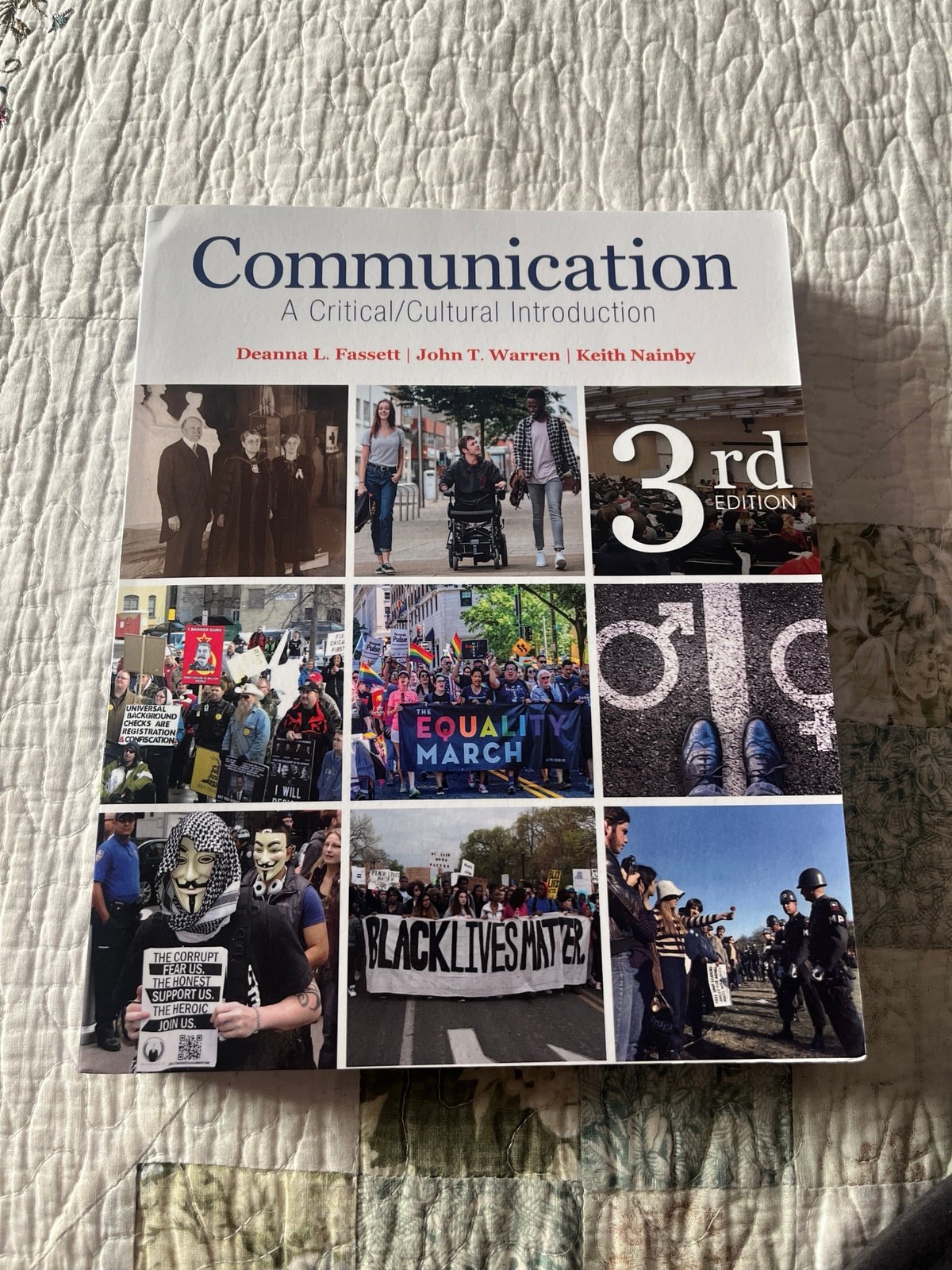 Communication A critical/cultural introduction