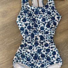 Albion Swimsuit One piece size Medium
