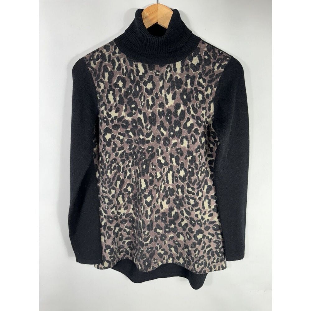 Griffen Cashmere Women's Small Black Animal Print Cashmere Turtleneck Sweater