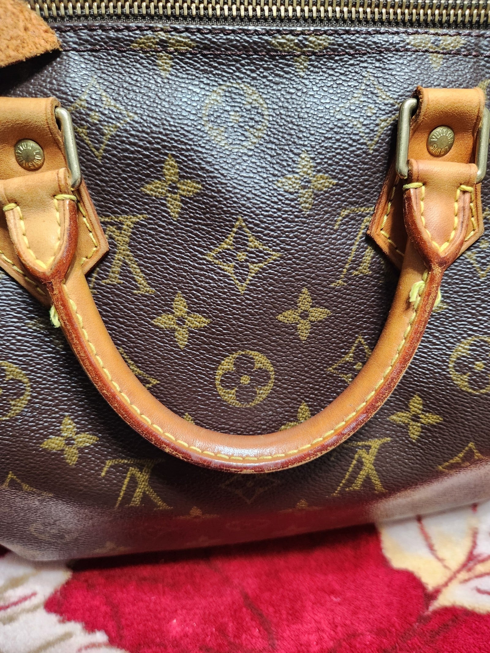 Louis Vuitton Speedy 30