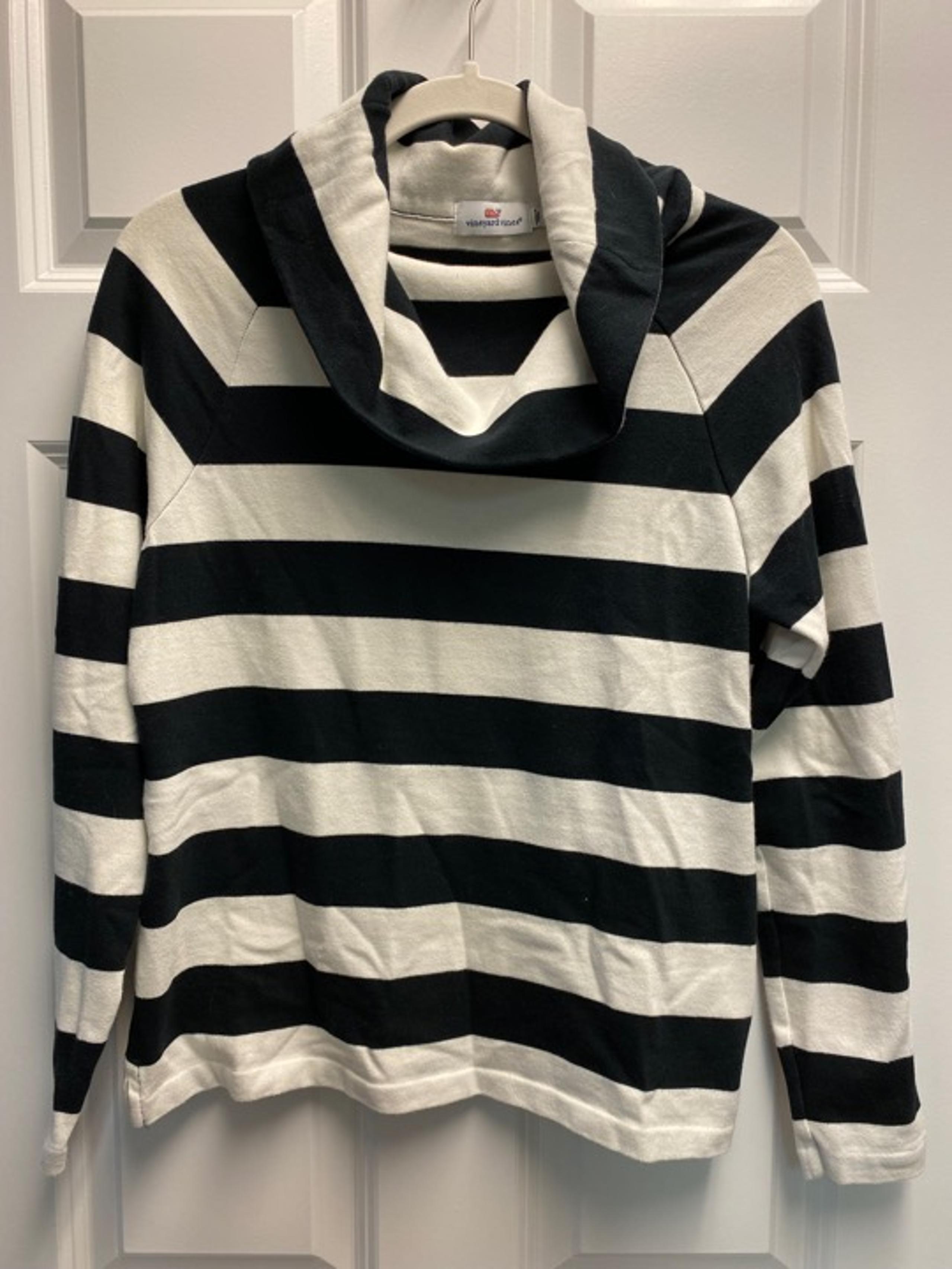 Vineyard Vines Medium Bold Striped Turtleneck