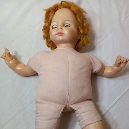 Madame Alexander 19 Cat Doll