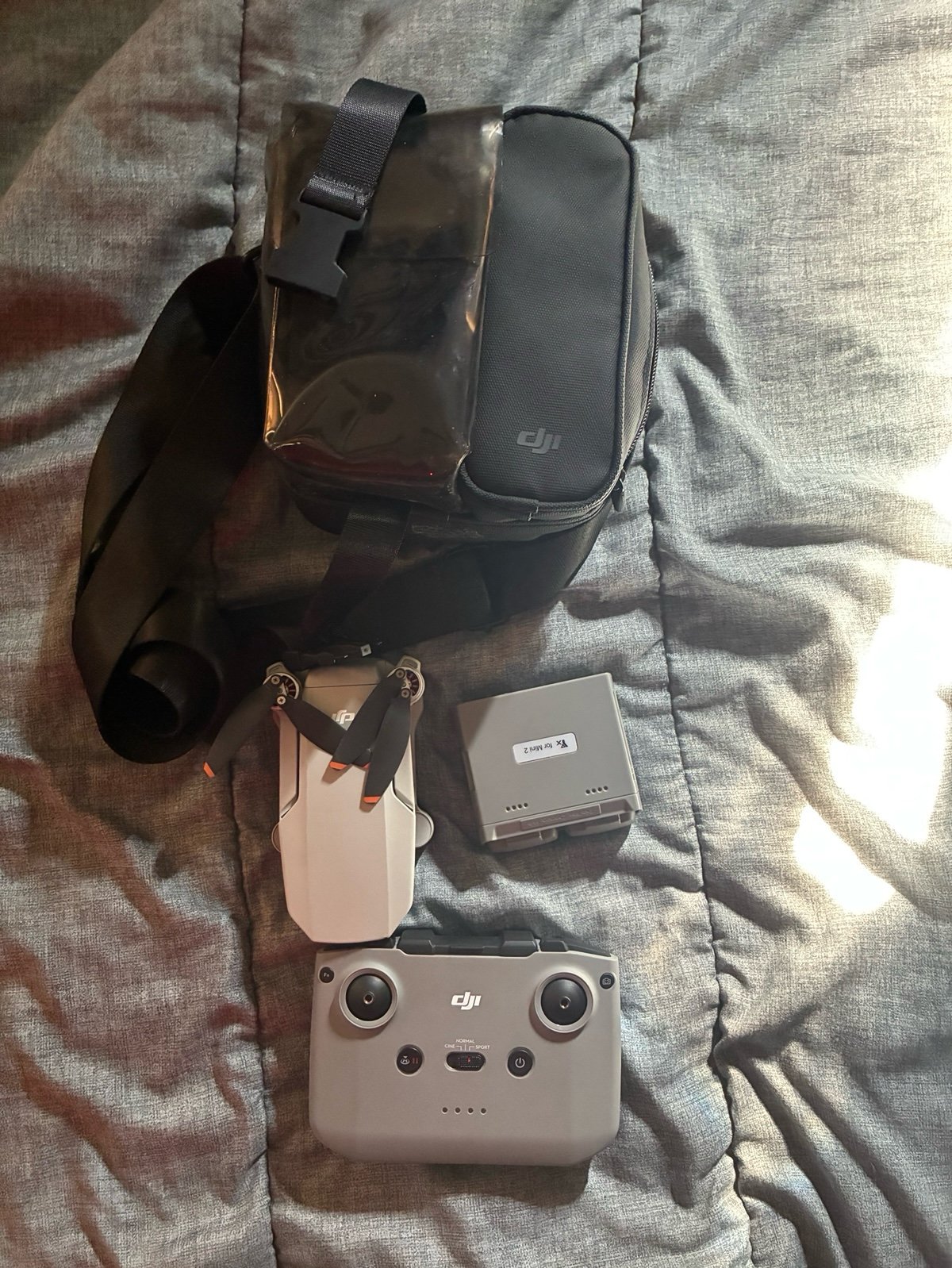 DJI MINI 2 SE fly more combo