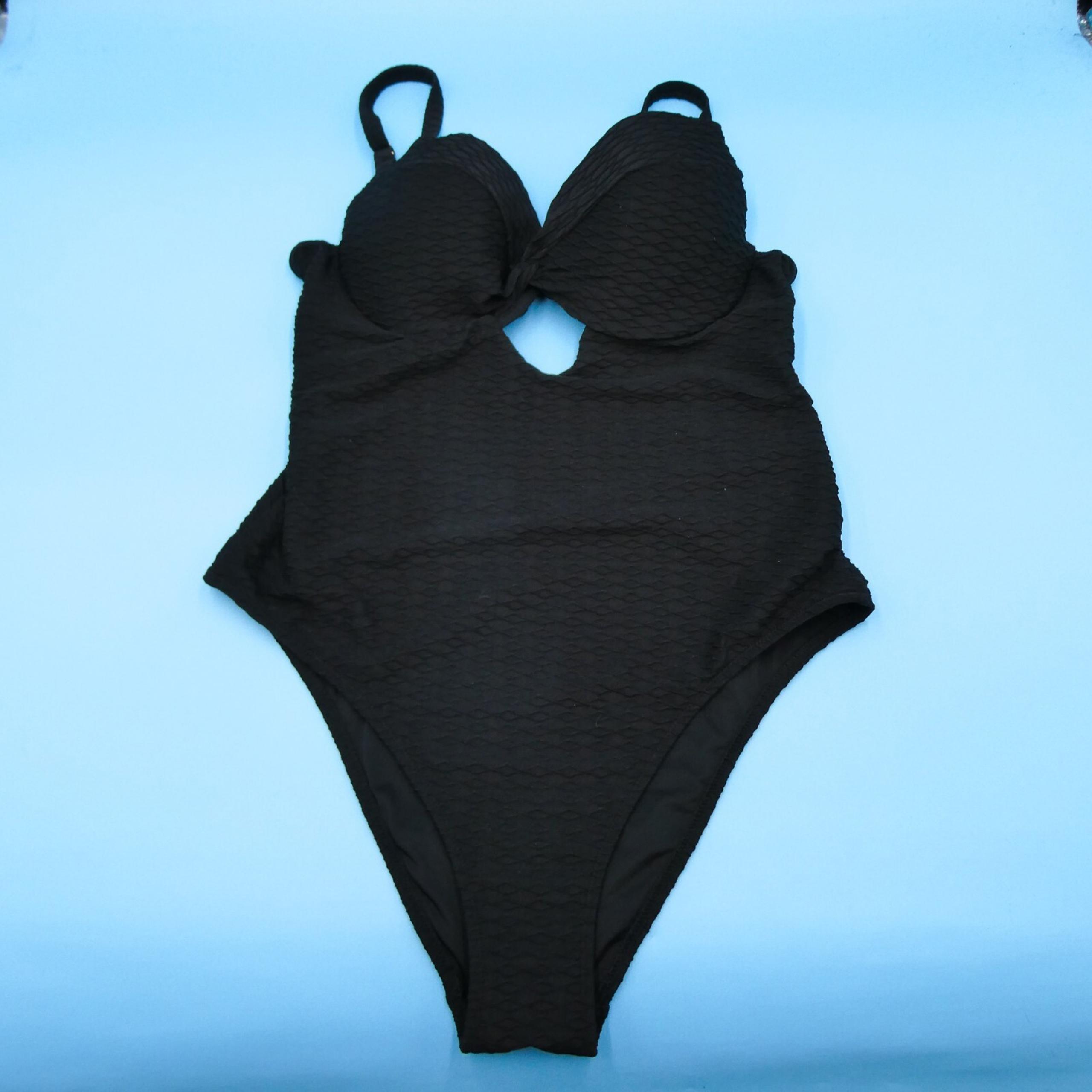 Victorias Secret Large Black Ribbed Twisted Padded Cutout One Piece Swimsuit VS