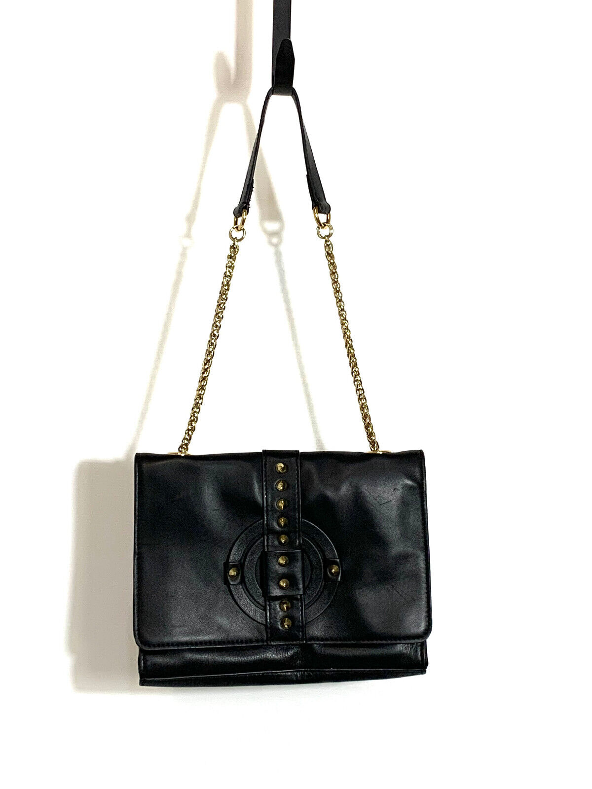 VINCE CAMUTO Black Studded Chain Strap Shoulderbag