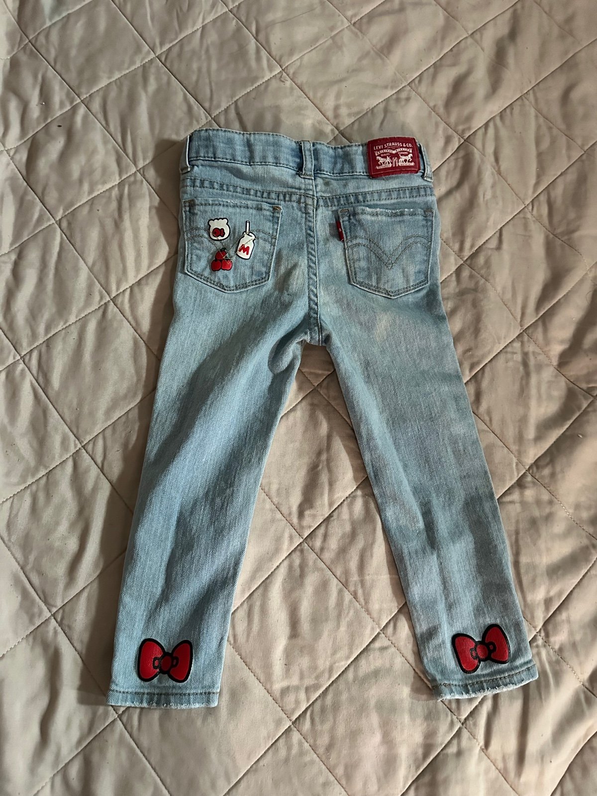 3t hello kitty Levi’s girls