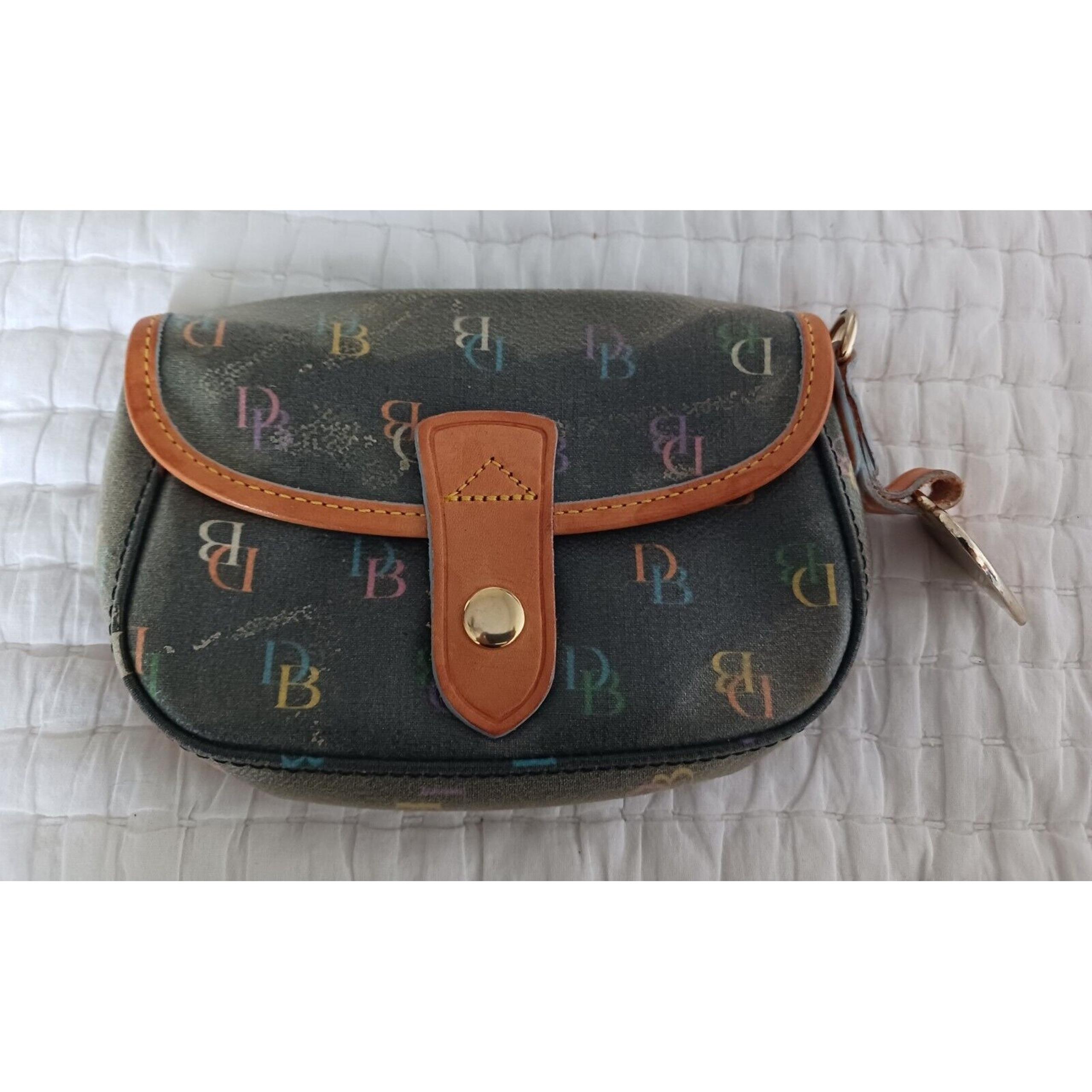 Dooney & Bourke Vintage Y2K Heart Monogram Wristlet Clutch Slight Fading