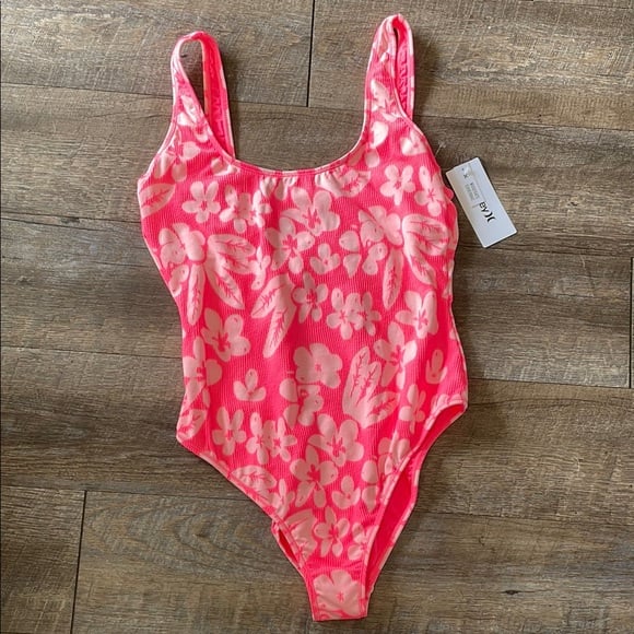 NWT Hurley flower scrunch mod one piece swimsuit
