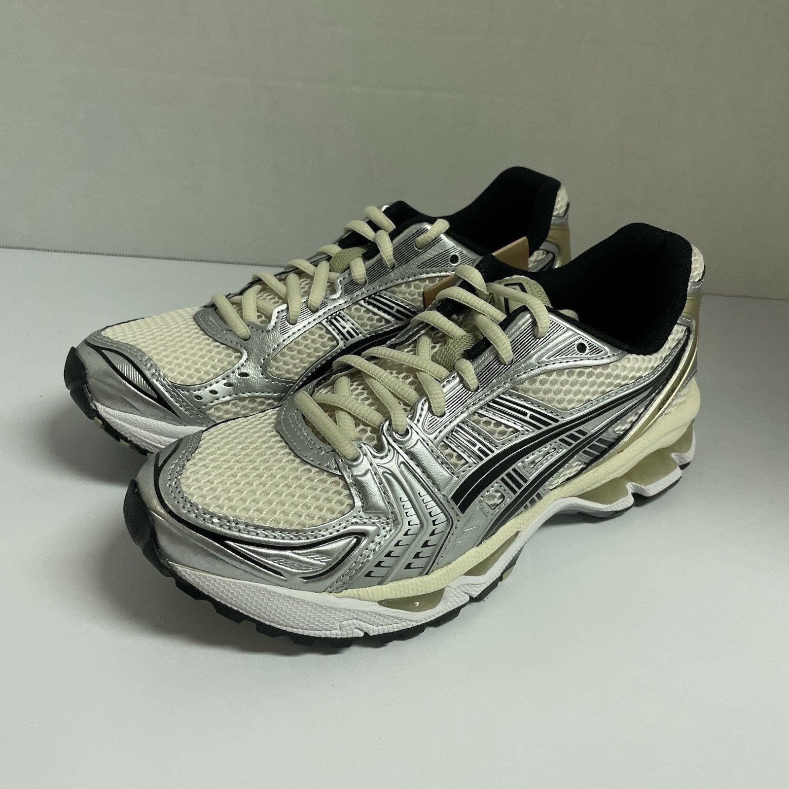 Asics Gel Kayano 14 Birch Pure Silver 1203A537 200 Size 5.5 Men Size 7 Women
