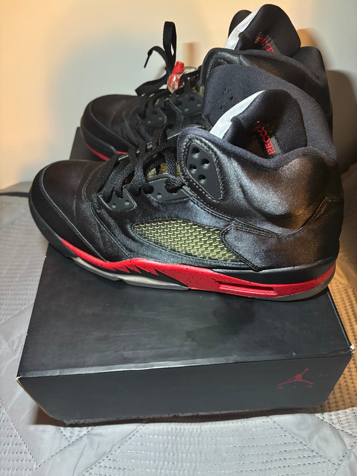 Jordan 5 Retro Bred 2018 All sneakers are 100% authentic Size 12
