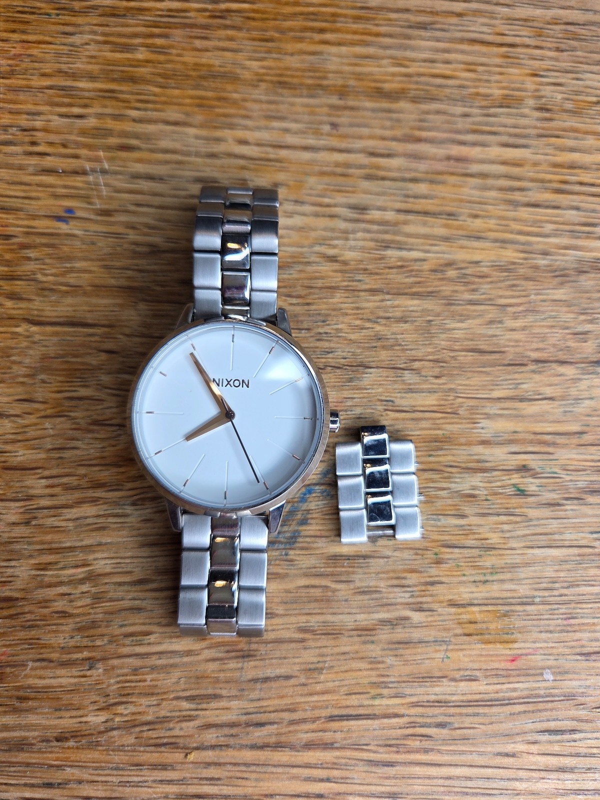 Nixon “Movin Out The Kensington” Ladies Watch Silver wristwatch stainless steel