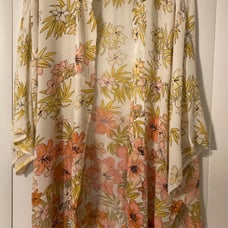 Fire Nights Cream Floral Long Kimono Top Cover Up Size M/L Gauzy Slightly Sheer