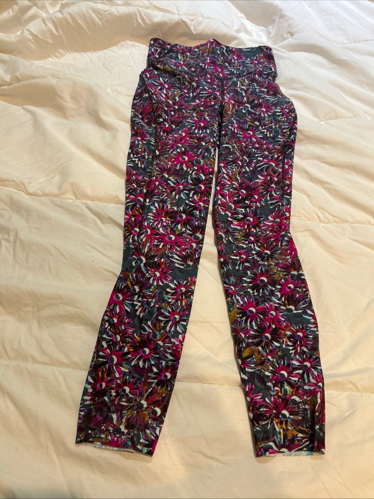 Lululemon Women’s Swift Speed High Rise Floral Print Full Length Laser Hem Sz 4.