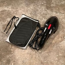 Steam Iron 1200W Fast Pre Heat With Magnetic Ironing Mat
