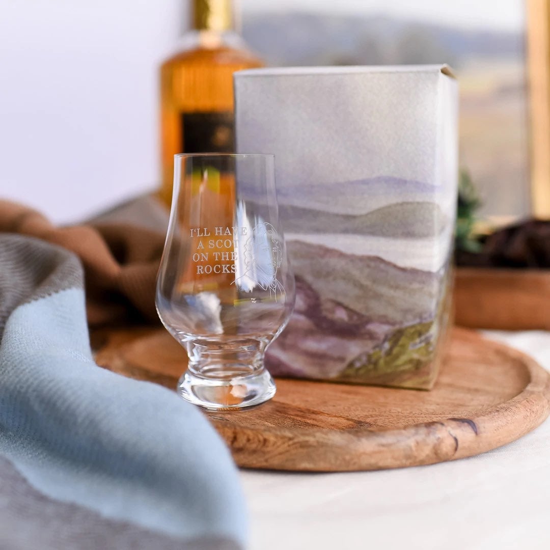 Exclusive Outlander Sassenach Lallybroch Scotch Whiskey Glass Jamie Fraser
