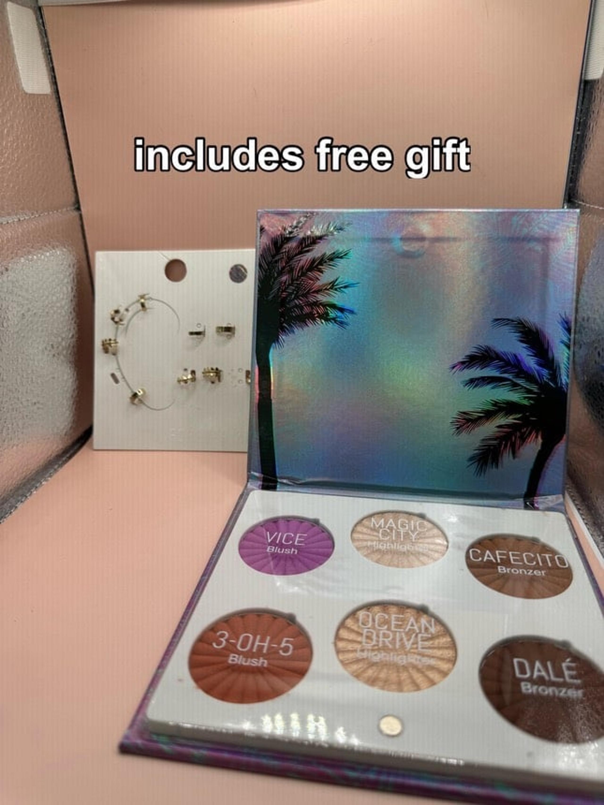 Ofra Makeup mini mix face palette