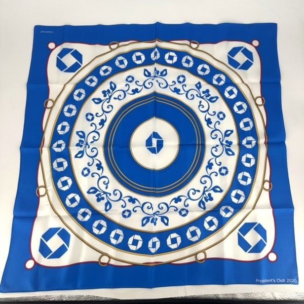 NIB Vineyard Vines Women's Silk Presidents Club 2020 Square Scarf Blue 35x35
