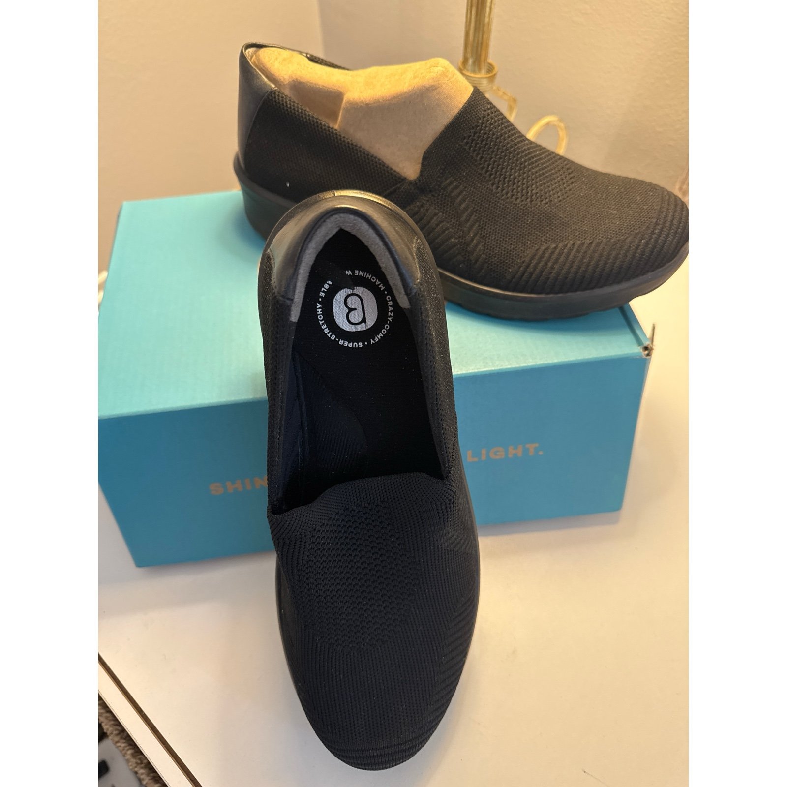 BZees Black Mesh Shoes