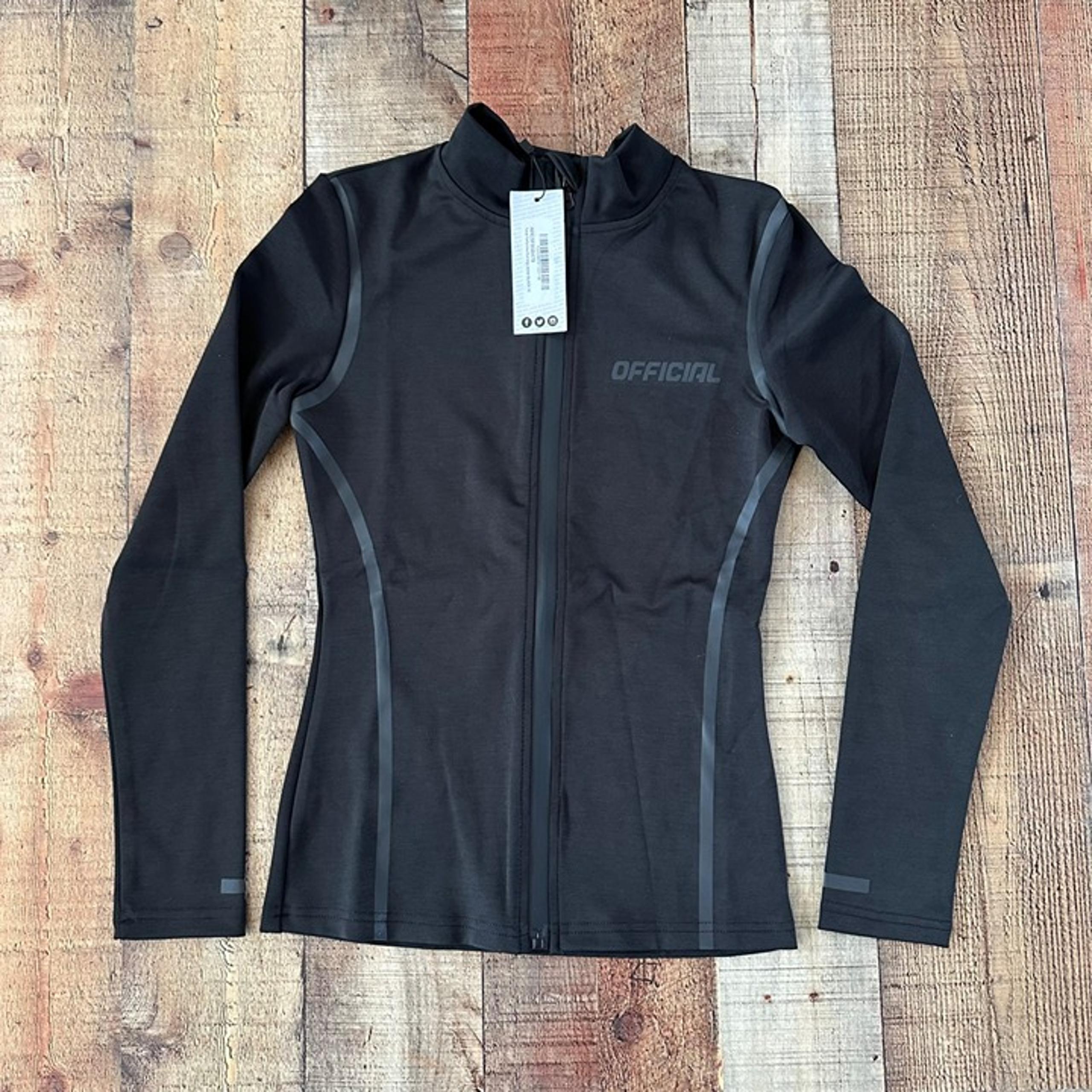 Boohoo women's tonal reflective running athletic jacket in black -6
