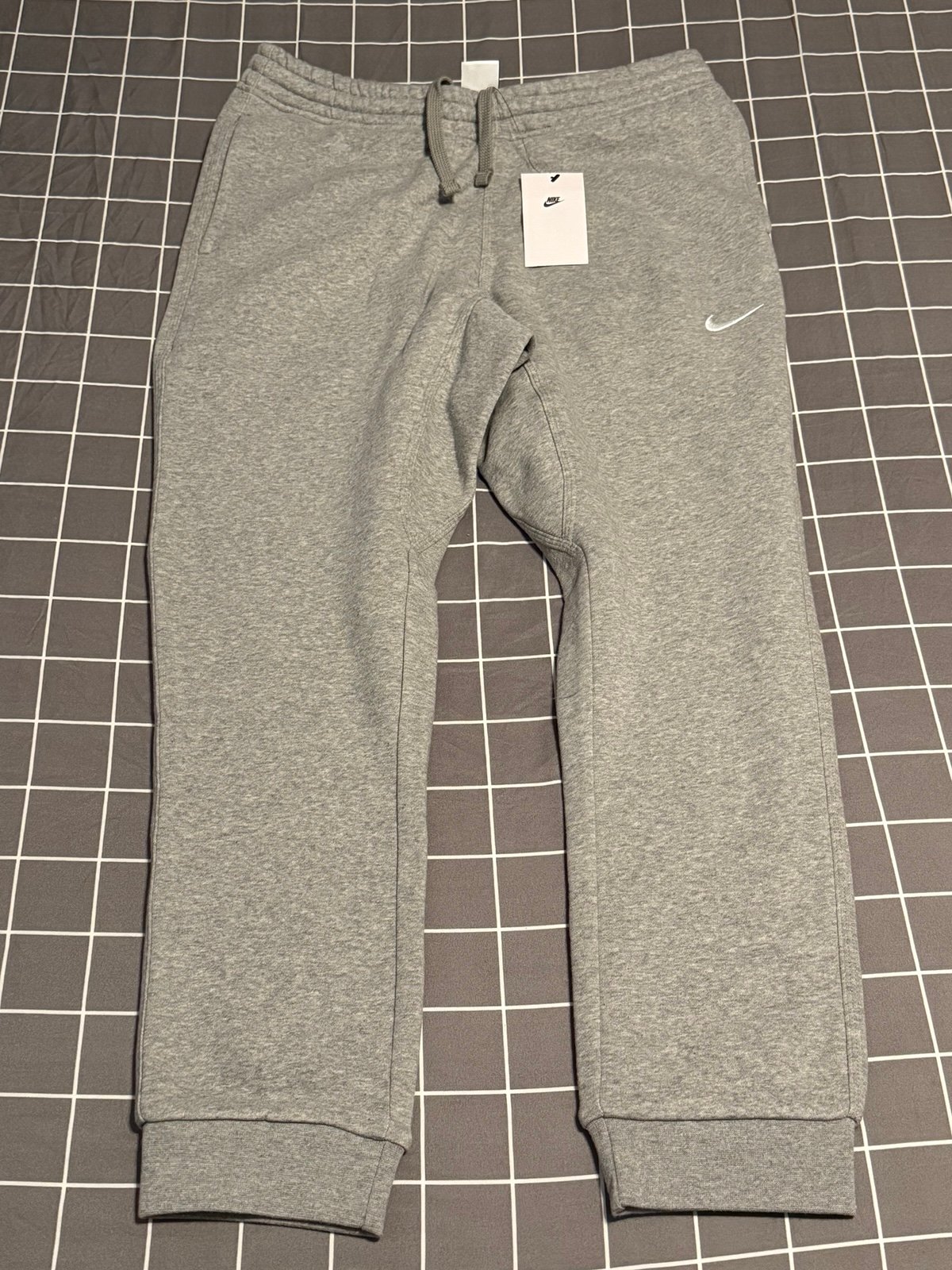 Nike Fleece Joggers (NWT)